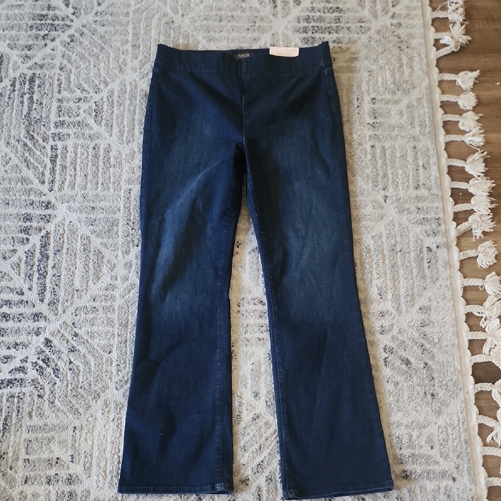 NWT NYDJ Kenzie Pull On Slim Bootcut Jeans Dark Wash Stretch - Picture 4 of 15